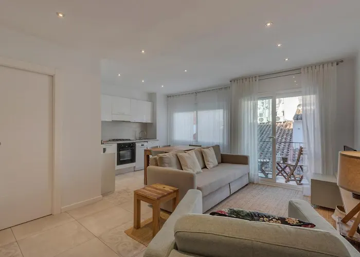 Mare Nostrum: En El Corazon De Apartman *